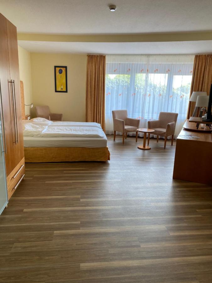 Nordseehotel Benser Hof Am Hafen Bensersiel Luaran gambar