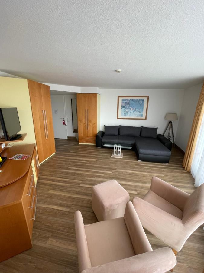 Nordseehotel Benser Hof Am Hafen Bensersiel Luaran gambar