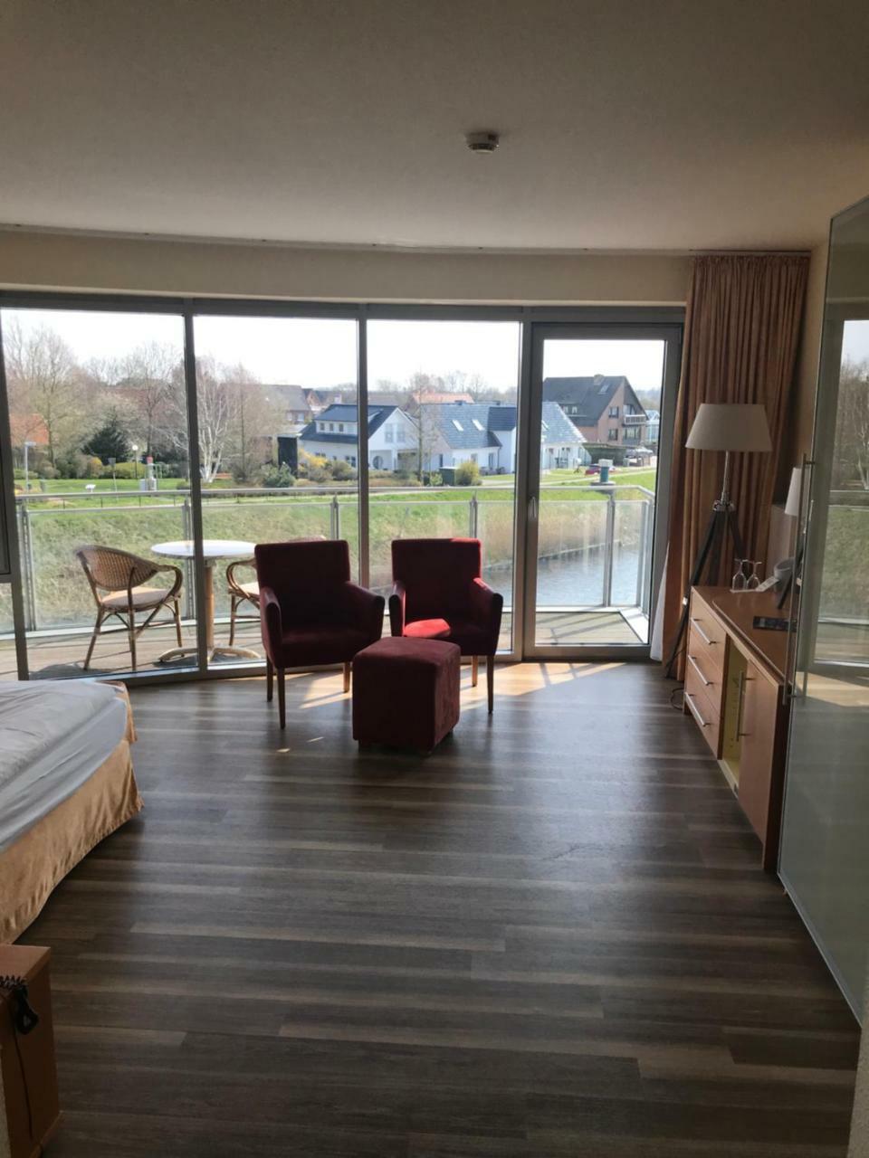 Nordseehotel Benser Hof Am Hafen Bensersiel Luaran gambar