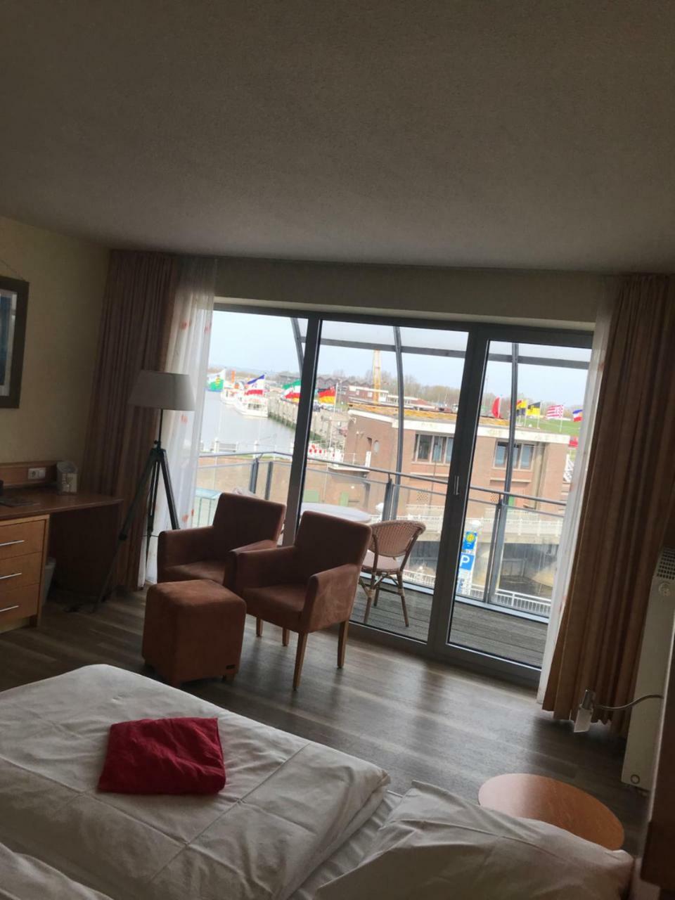 Nordseehotel Benser Hof Am Hafen Bensersiel Luaran gambar